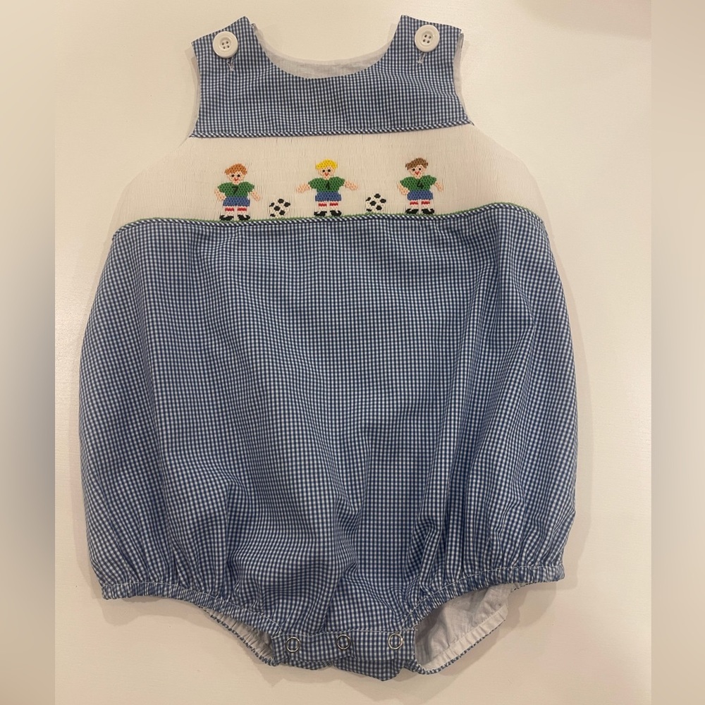 Smocked Bubble